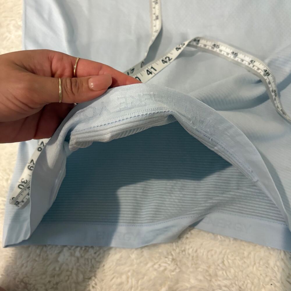 Lululemon Womens Swiftly Tech 12 Blue Athletic Top Workout Preppy Yoga Pilates - Picture 6 of 6